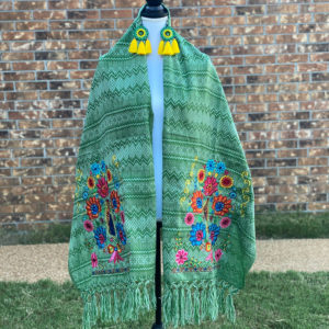 Rebozo Virgencita Bordado